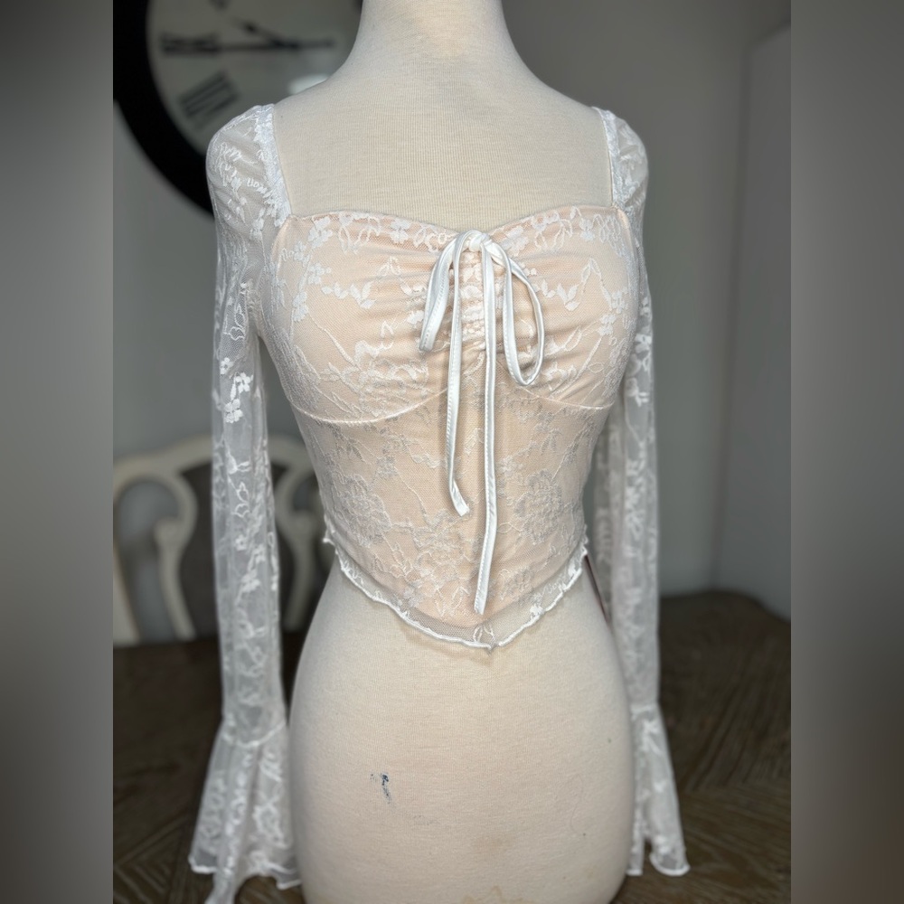 White Lace Long Sleeve Top